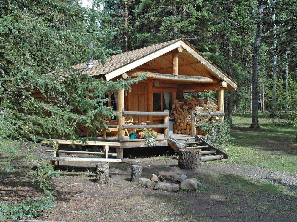 Ten-Ee-Ah Lodge & Campground Lac La Hache Exterior foto